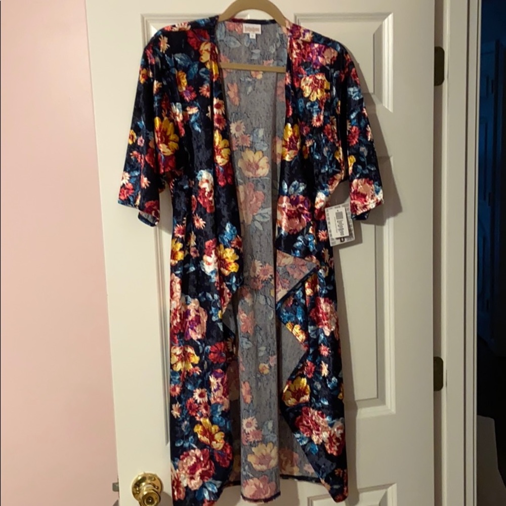 Lularoe Shirley